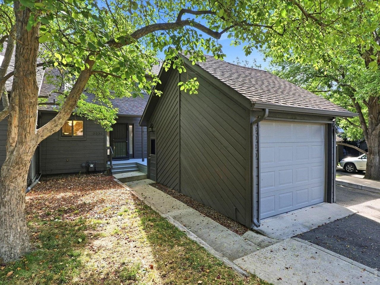 3030 Edison Ct — photo