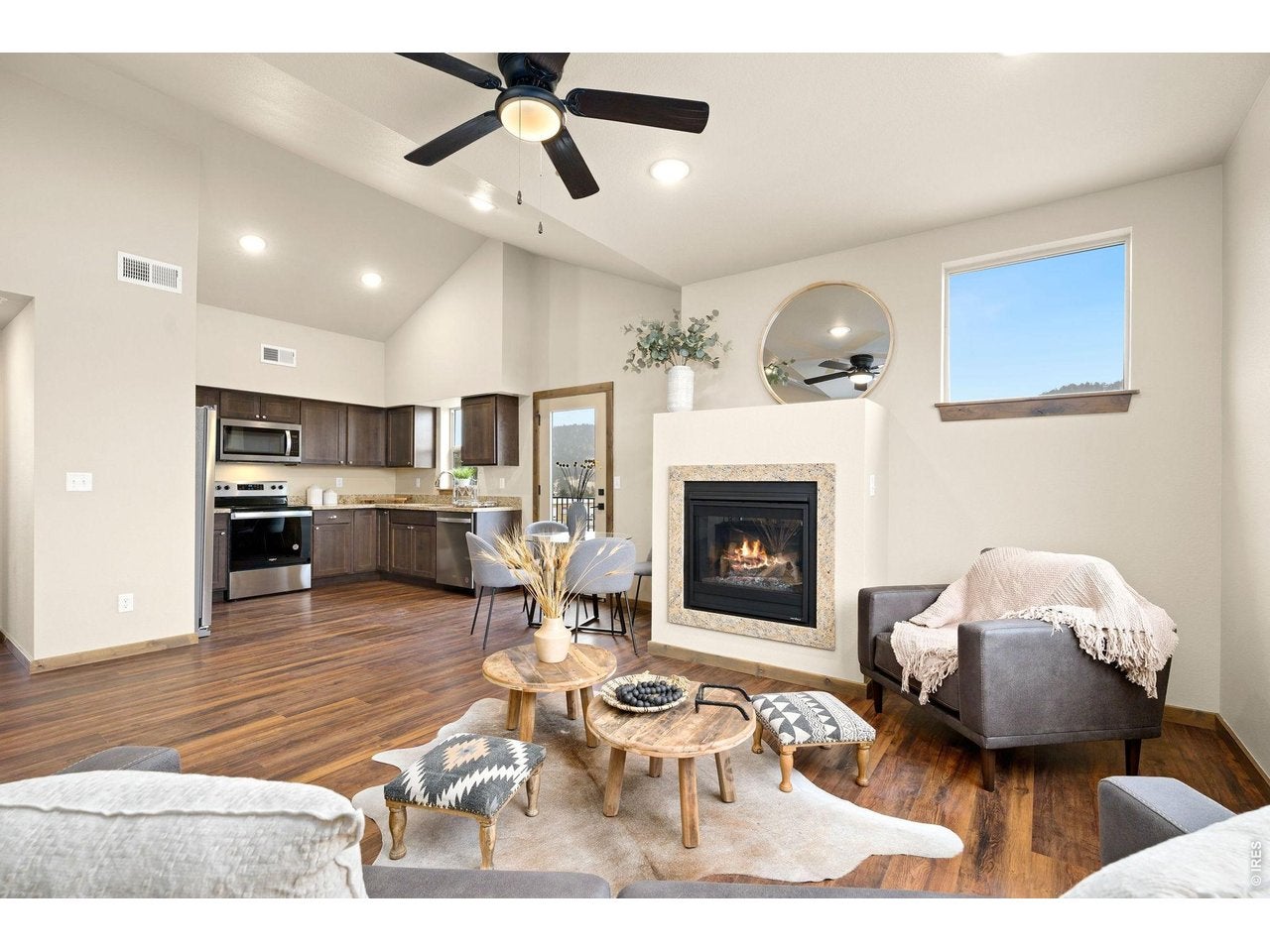 1700 Wildfire Rd 302 — photo