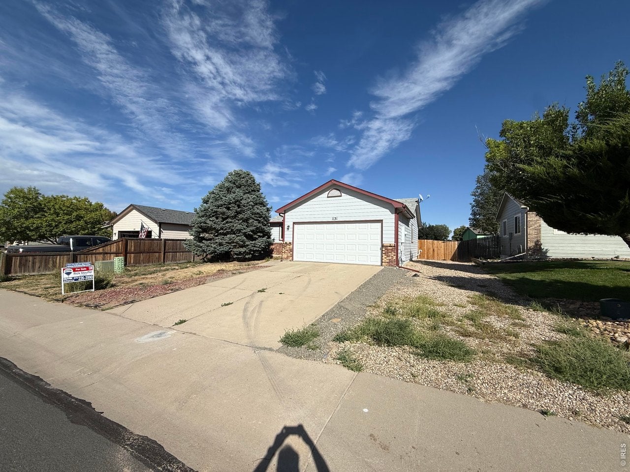 1131 S Olive Ave — photo