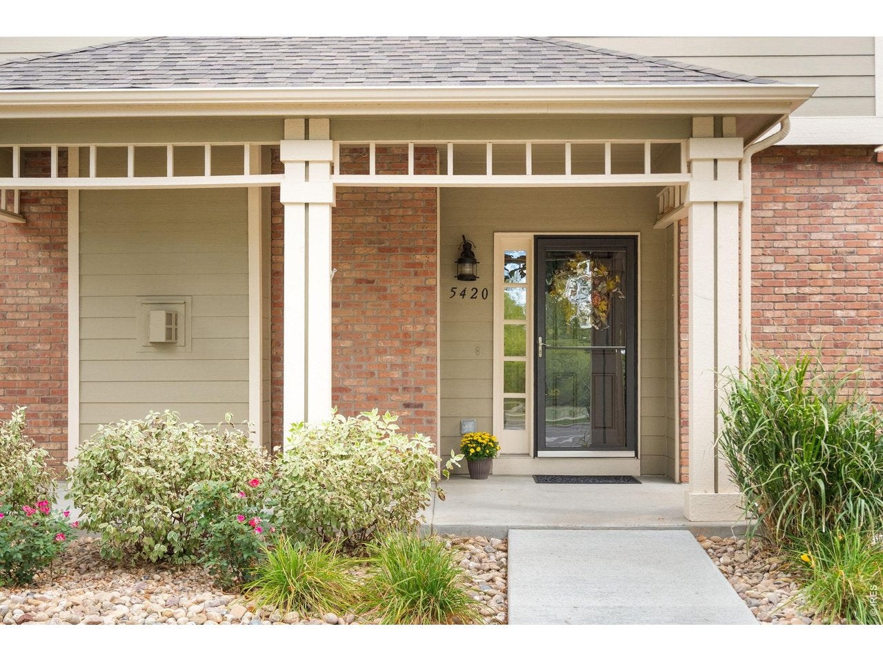 5420 Corbett Dr — photo