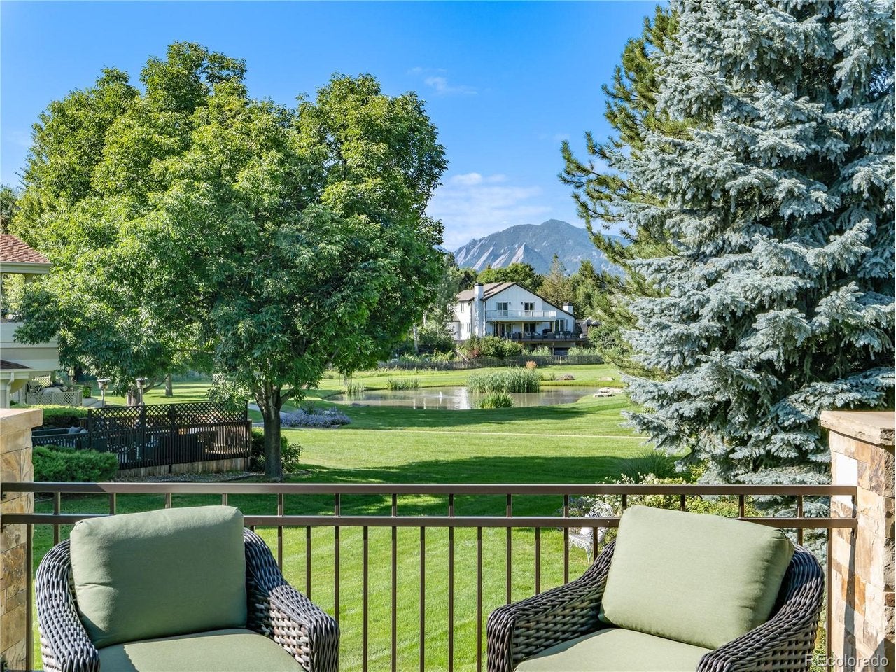 2512 Premier Pl — photo