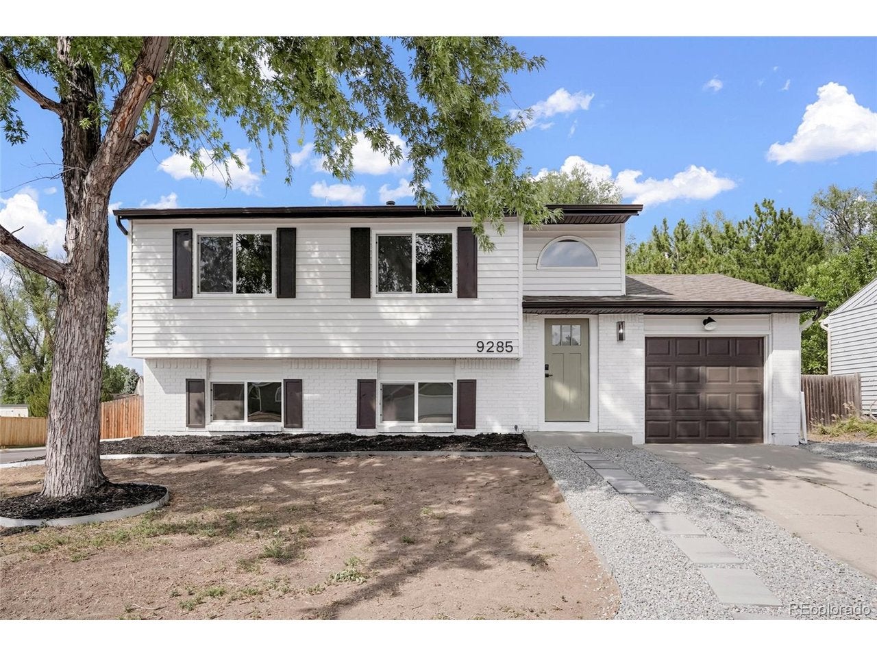 9285 W Wagon Trail Dr — photo
