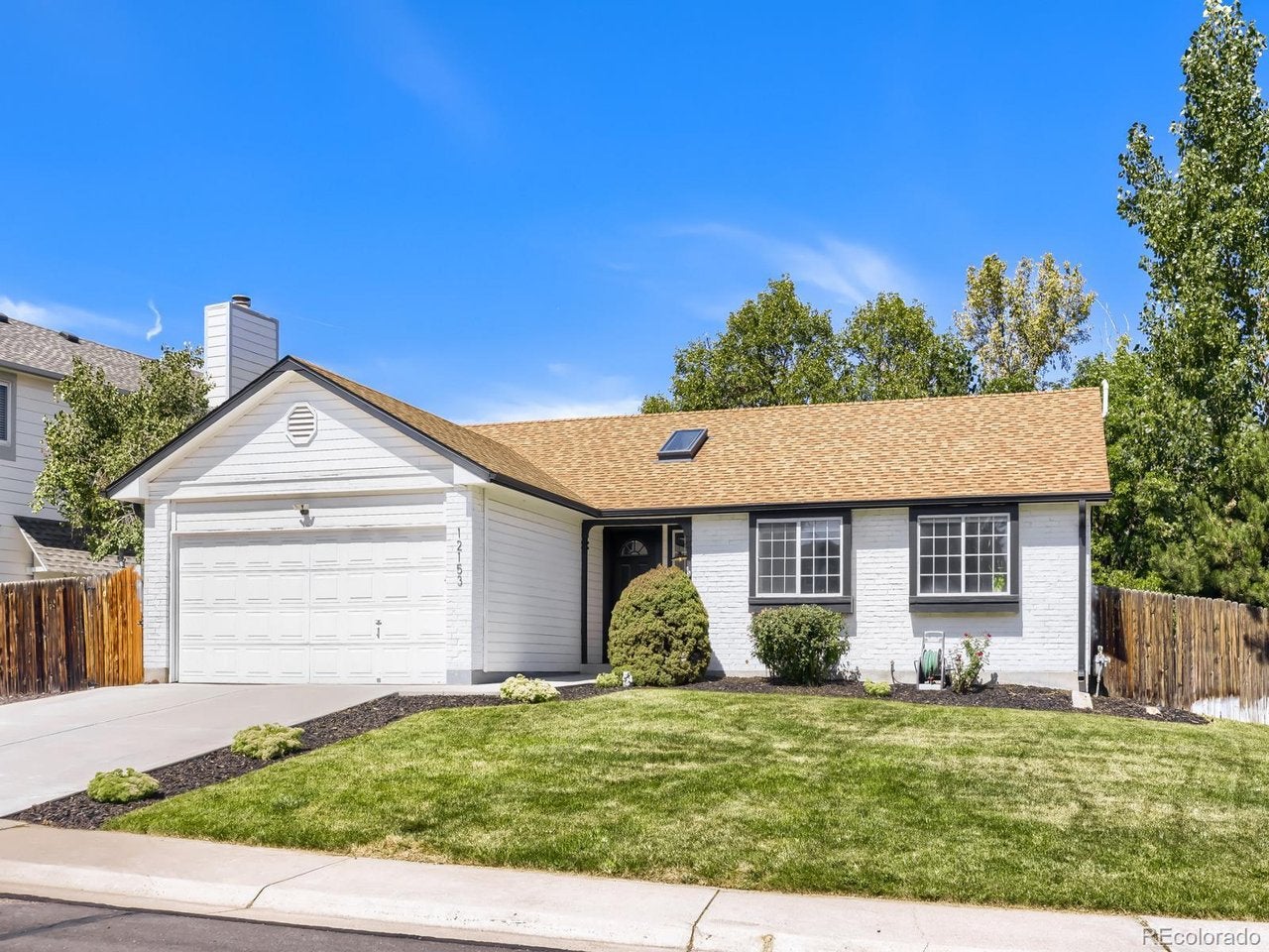 12153 Dahlia Dr — photo