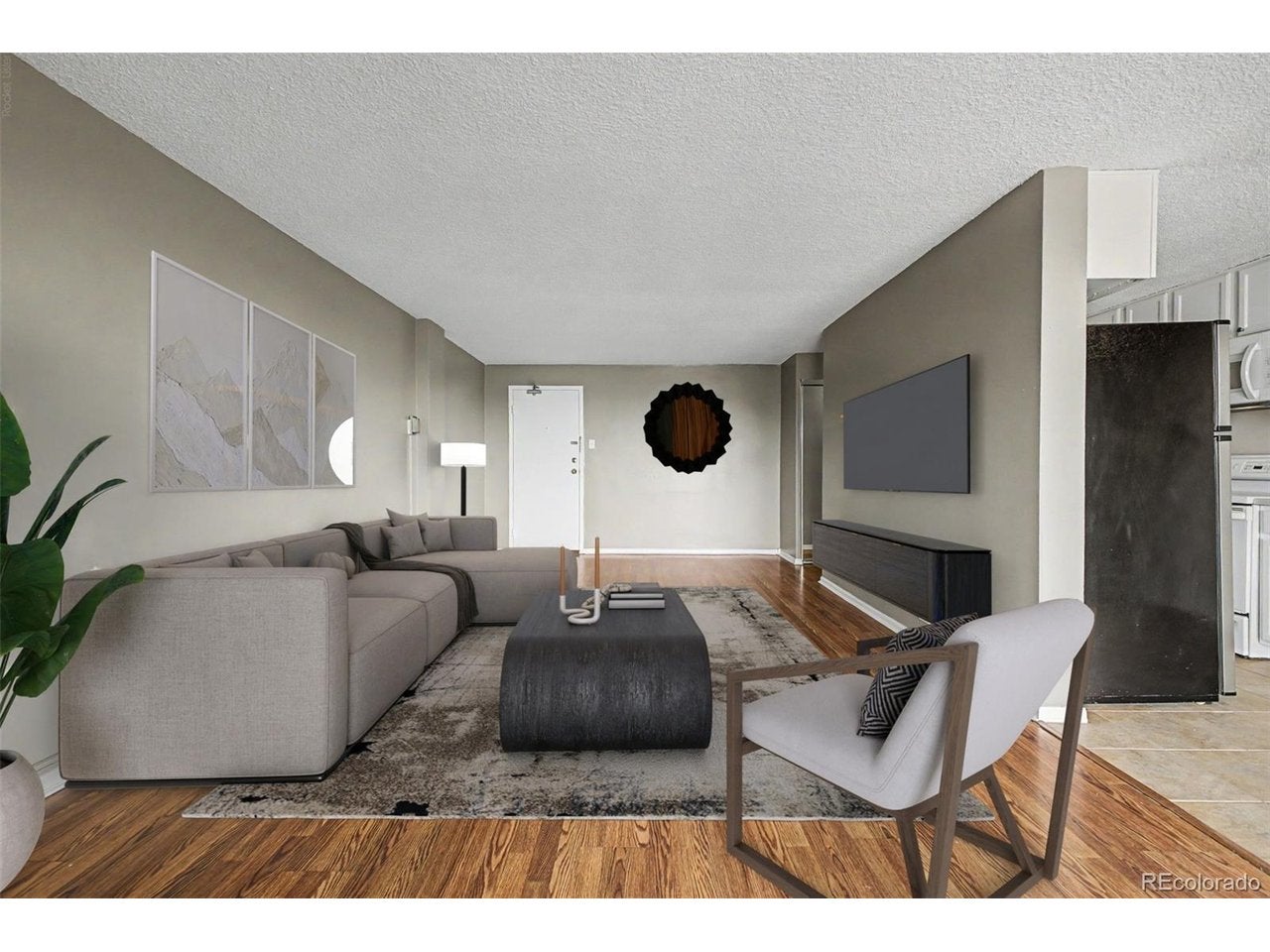 2225 Buchtel Blvd 604 — photo