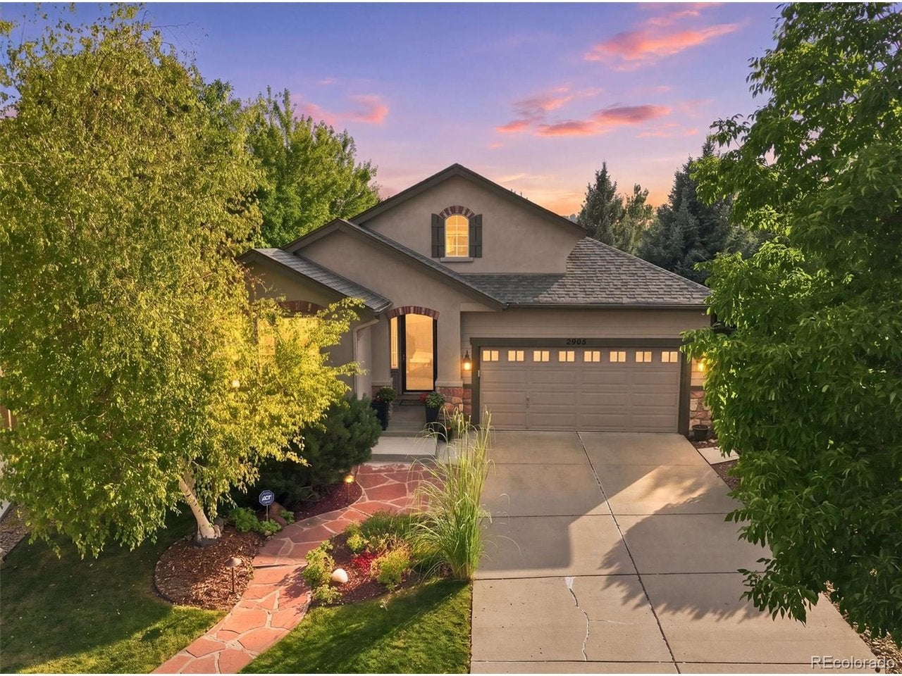 2908 Oakshire Ct — photo