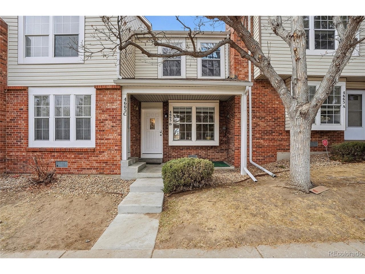 4665 S Dillon Ct B — photo