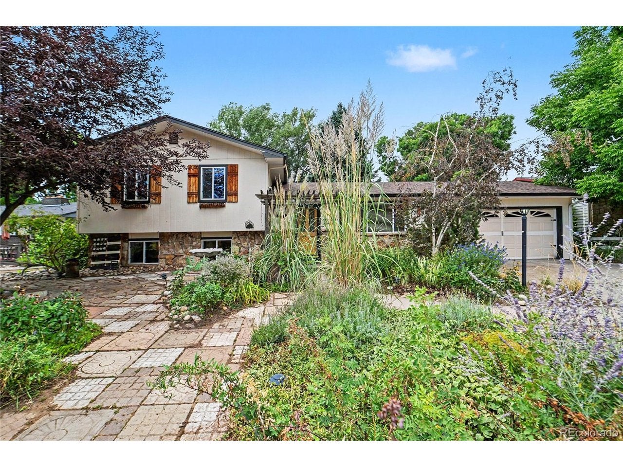 3017 Tulane Dr — photo