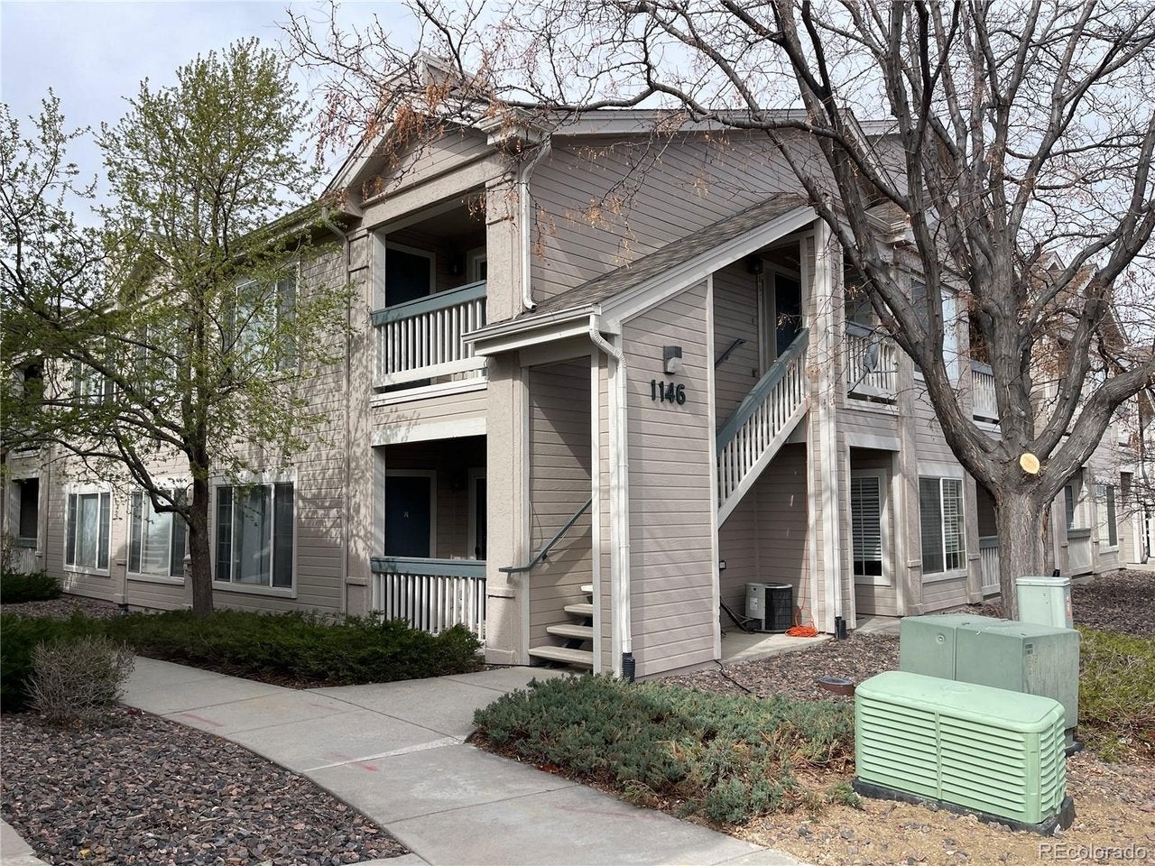 1146 Opal St 101 — photo