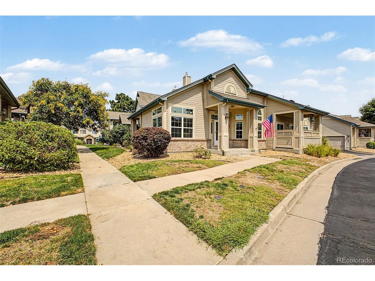 10007 E Hawaii Pl — photo