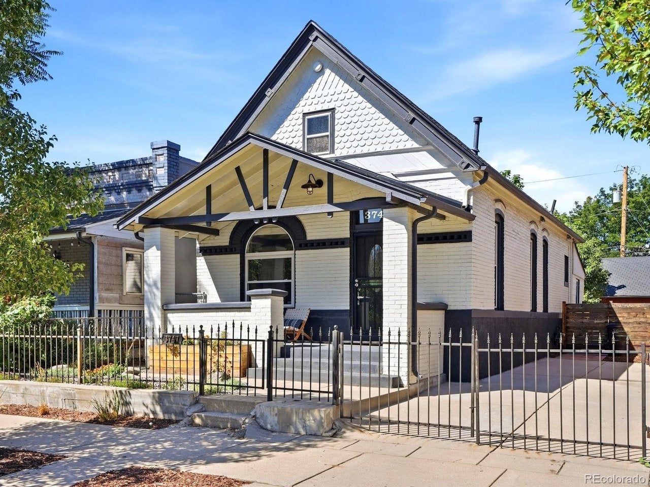 3747 N Franklin St — photo
