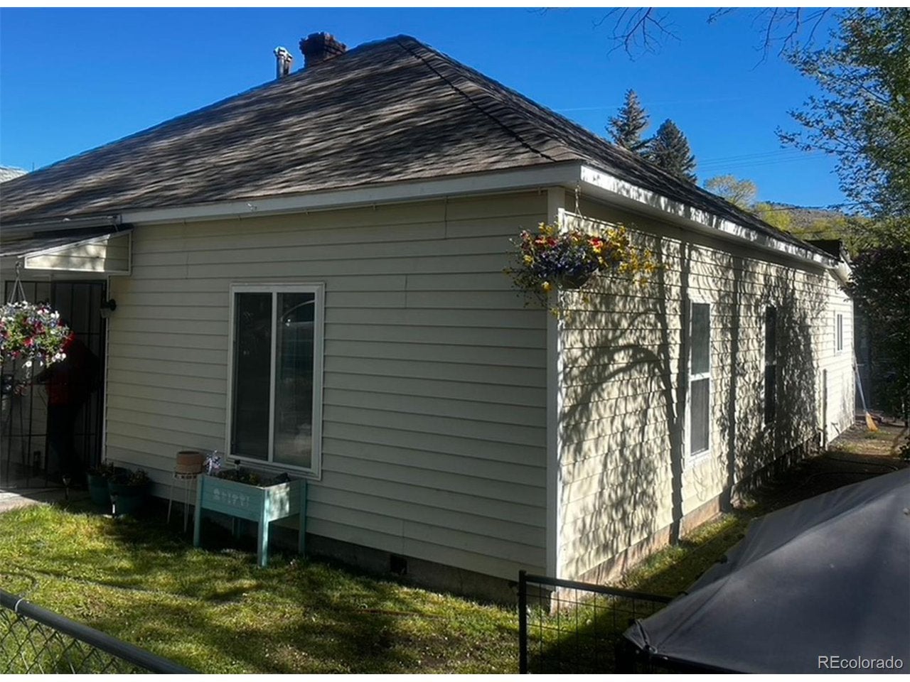 Home in Saguache, CO 81149 — photo 2