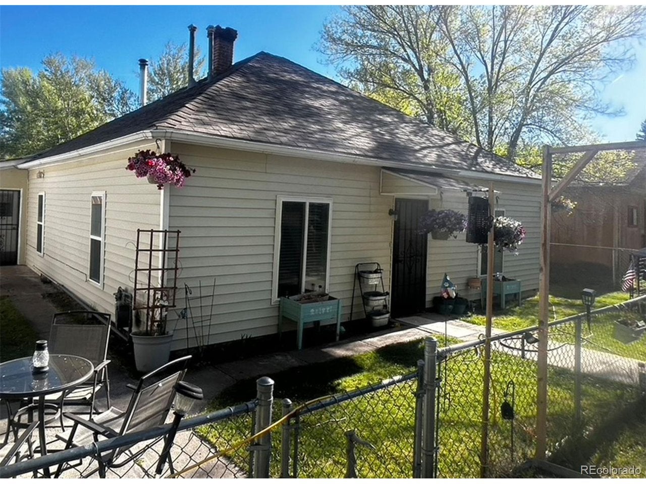 Home in Saguache, CO 81149 — photo 3