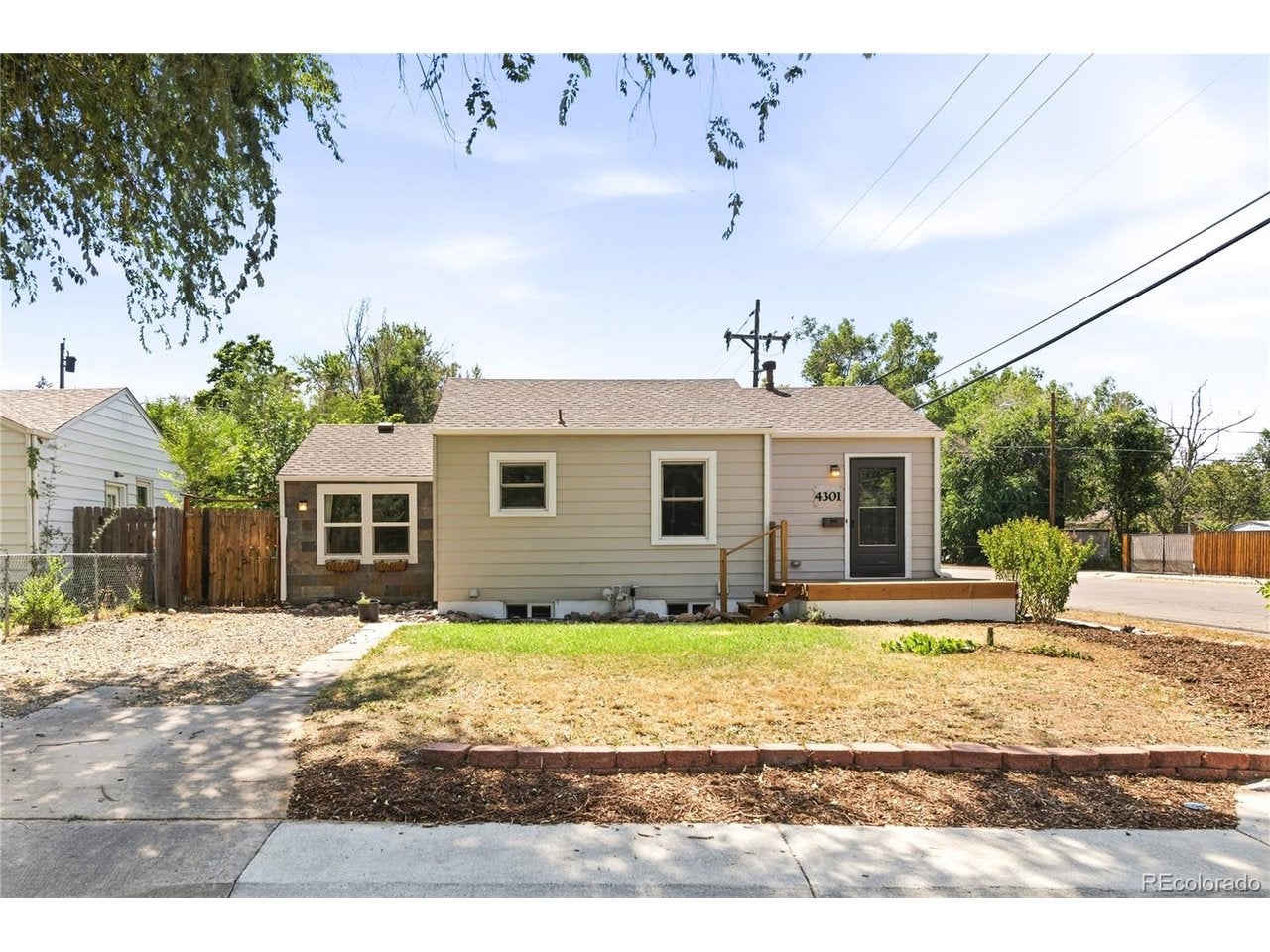 4301 S Grant St — photo