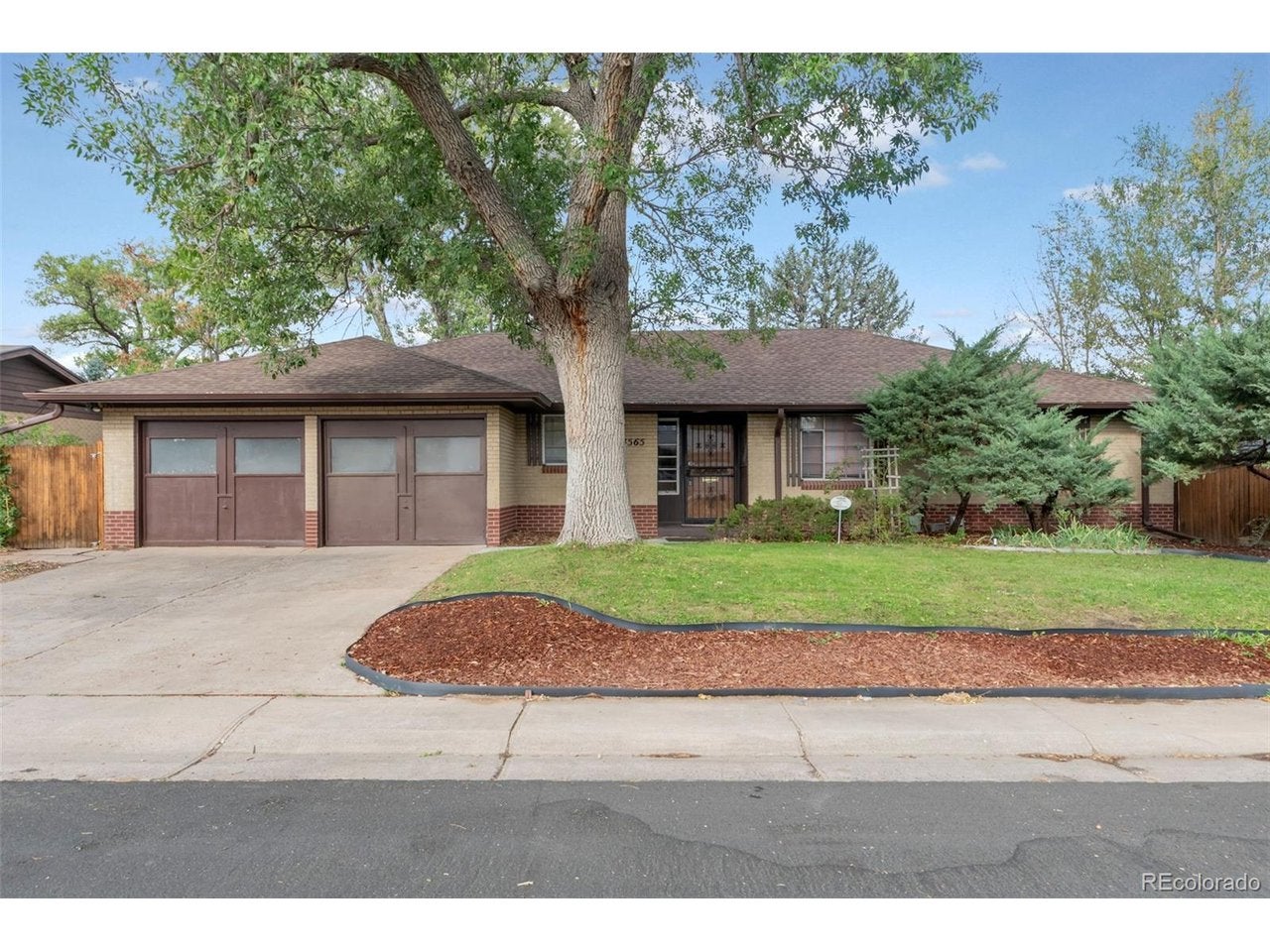 4565 S Lipan Ct — photo