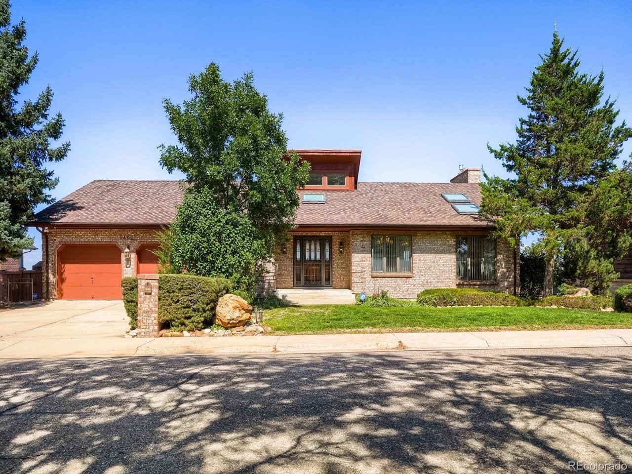 14071 W Center Dr — photo