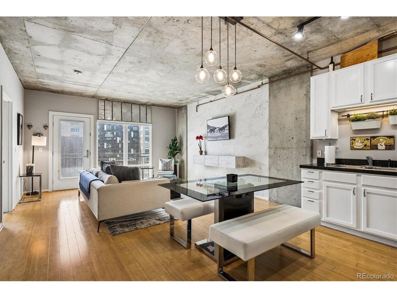 1475 Delgany St 605 — photo