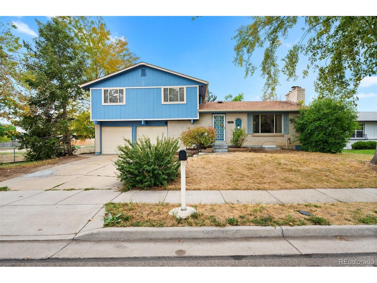 8301 Chase Dr — photo