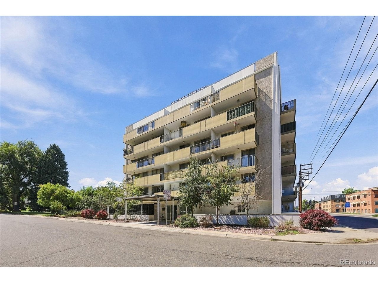 799 Dahlia St 201 — photo