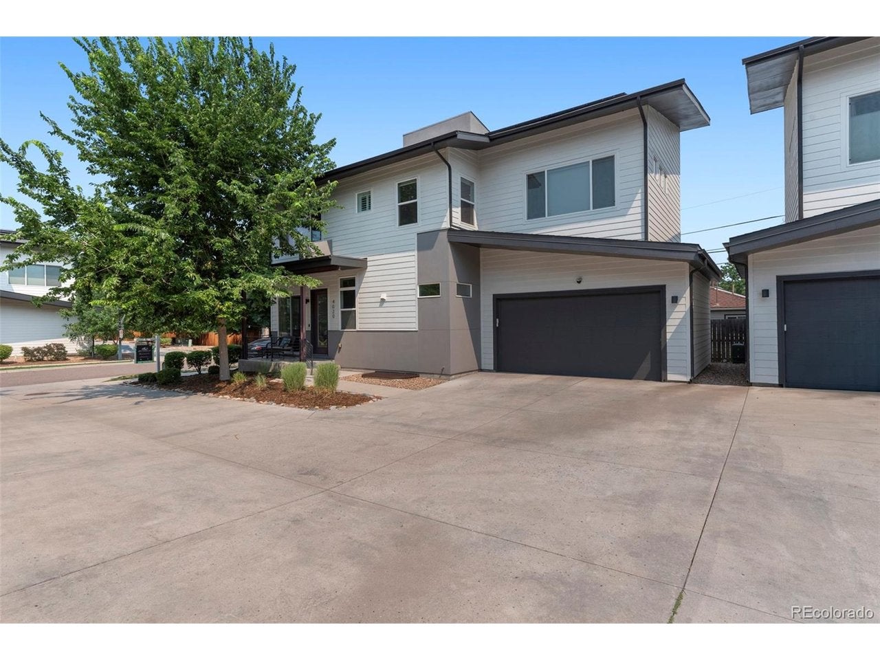 4020 Fenton Ct — photo
