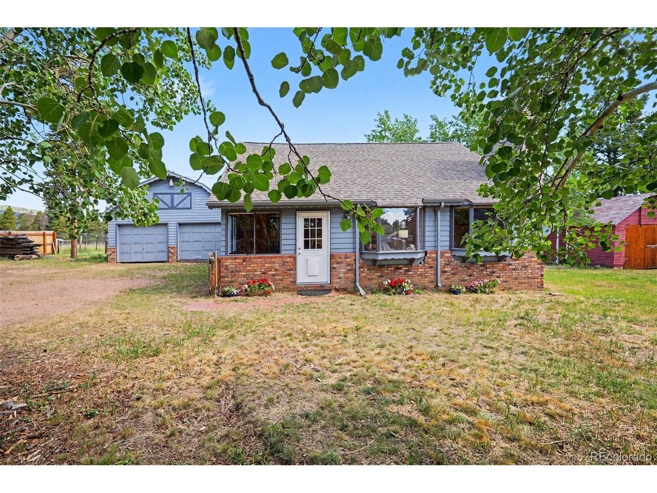 27887 Richmond Hill Rd — photo