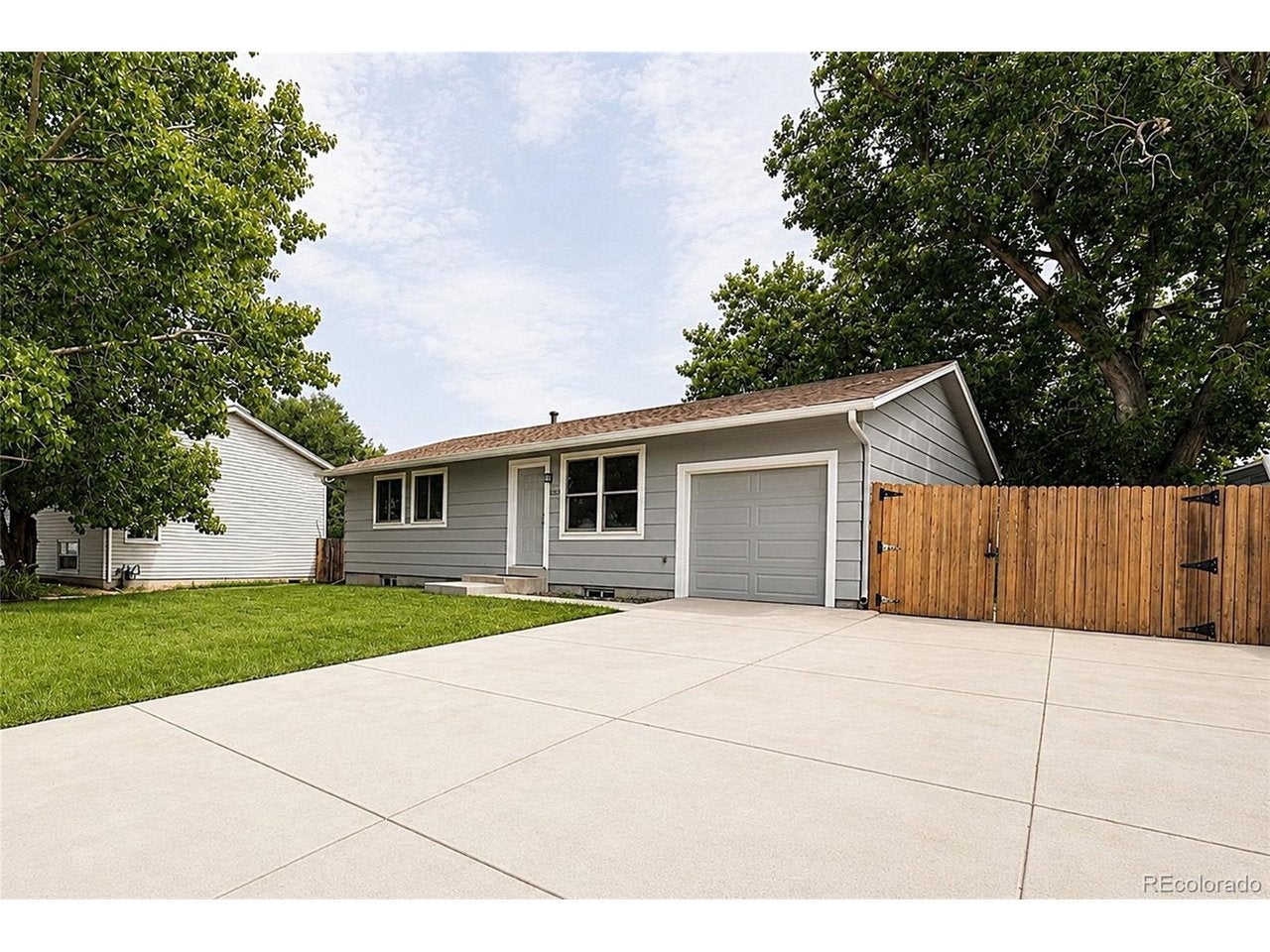 12268 Monroe Dr — photo