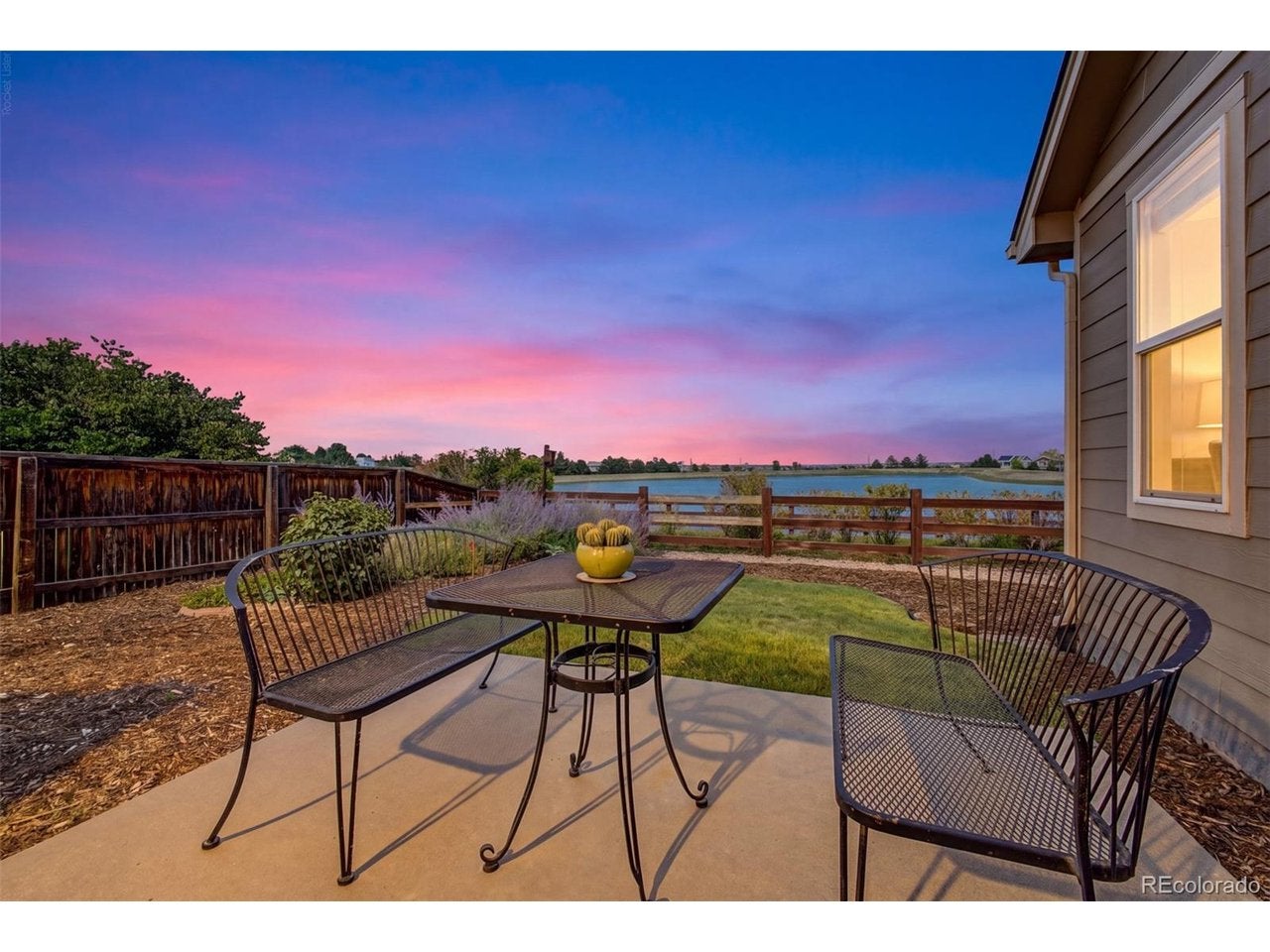 15897 Longford Dr — photo