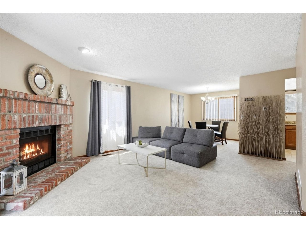 Home in Aurora, CO 80014 — photo 2