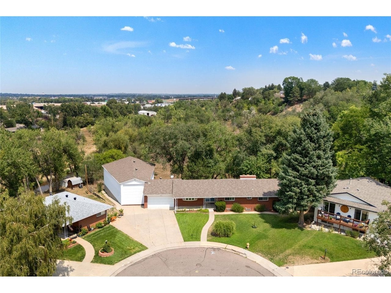 4504 Everett Dr — photo