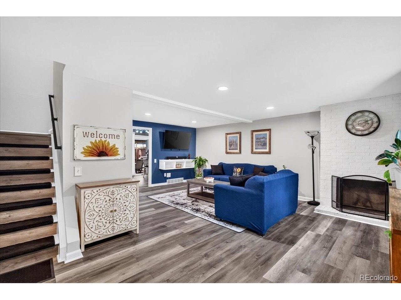 7725 W Glasgow Pl — photo