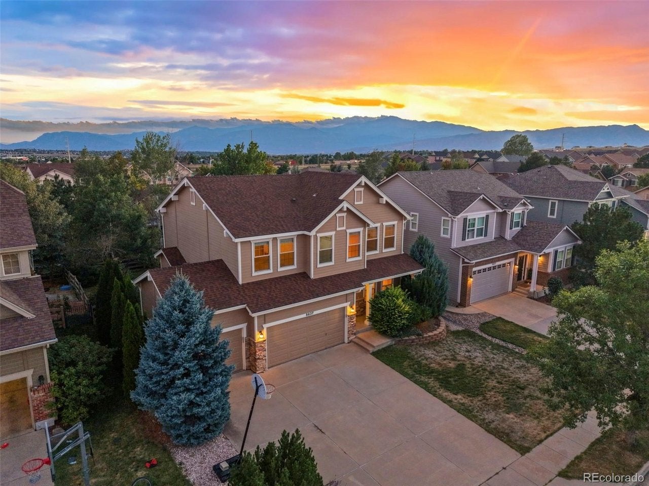 5637 Cross Creek Dr — photo