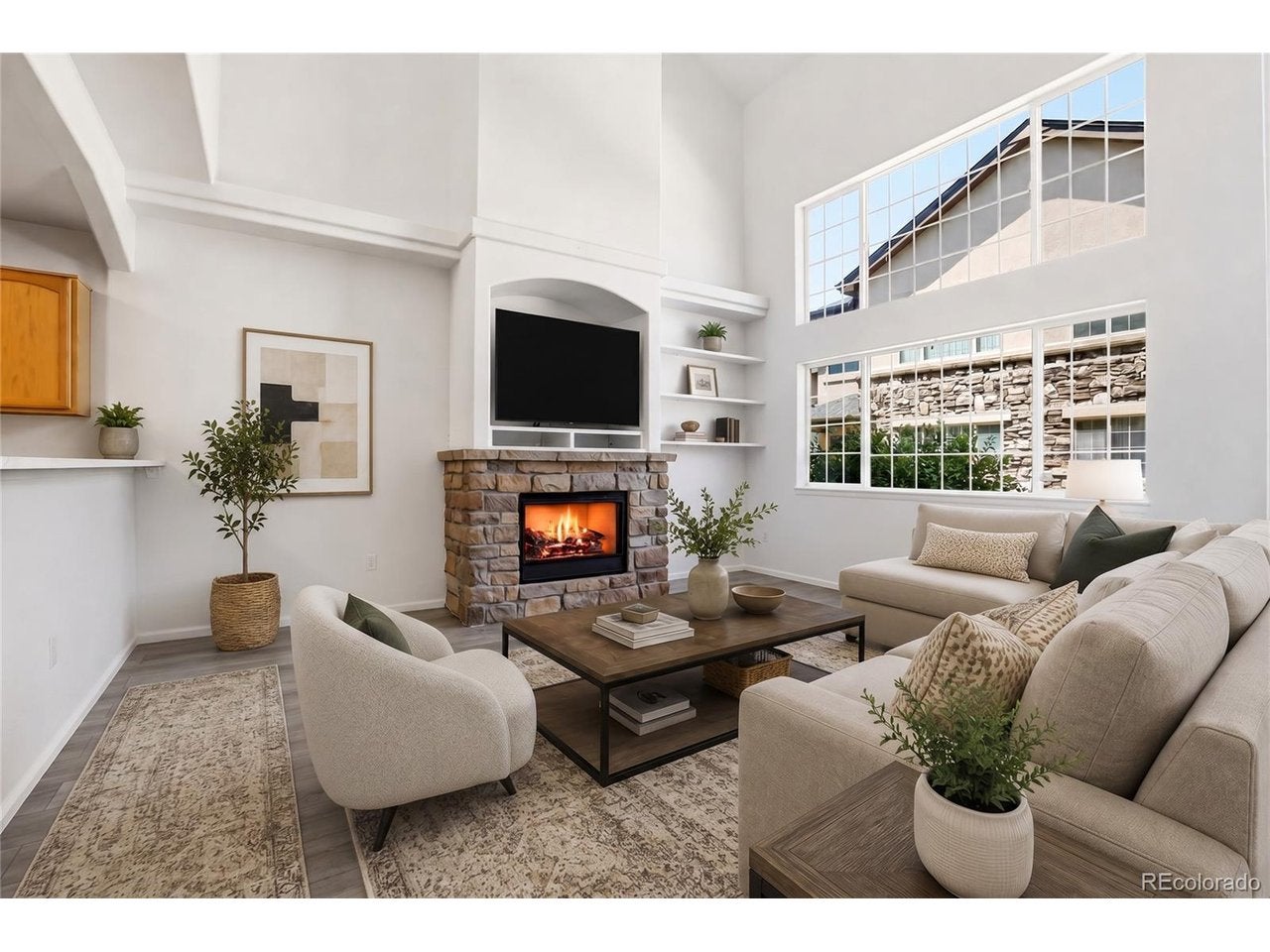1435 S Chambers Rd 104 — photo