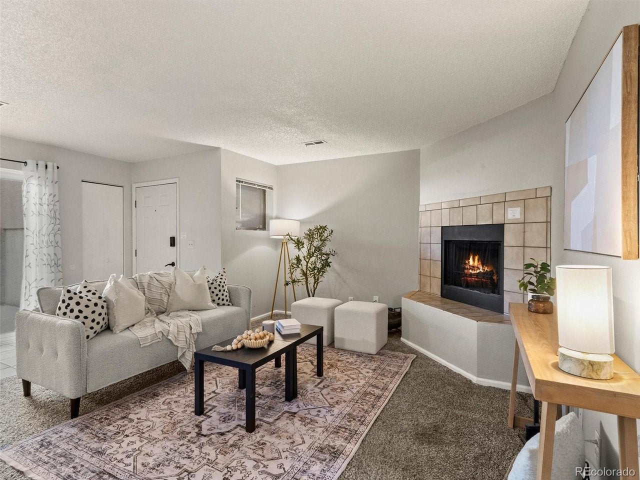 8910 Fox Dr 9 — photo