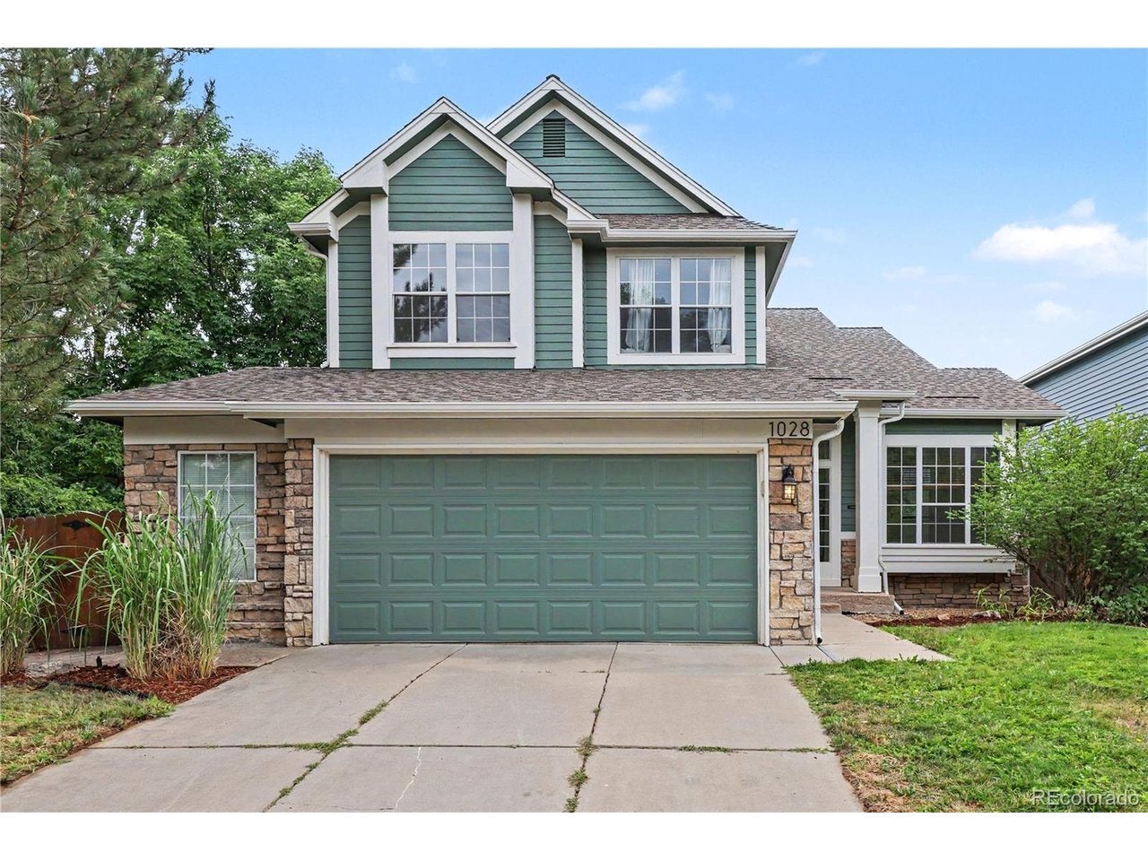 1028 Delta Dr — photo