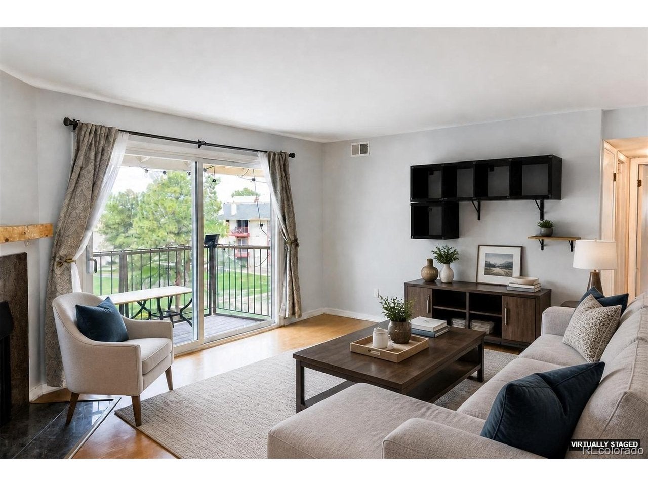 12143 Melody Dr 303 — photo
