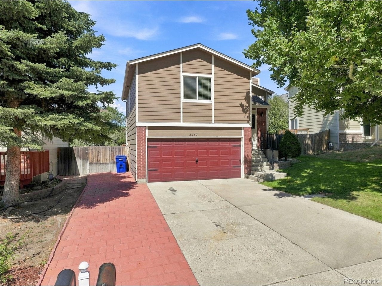 3240 Richmond Dr — photo