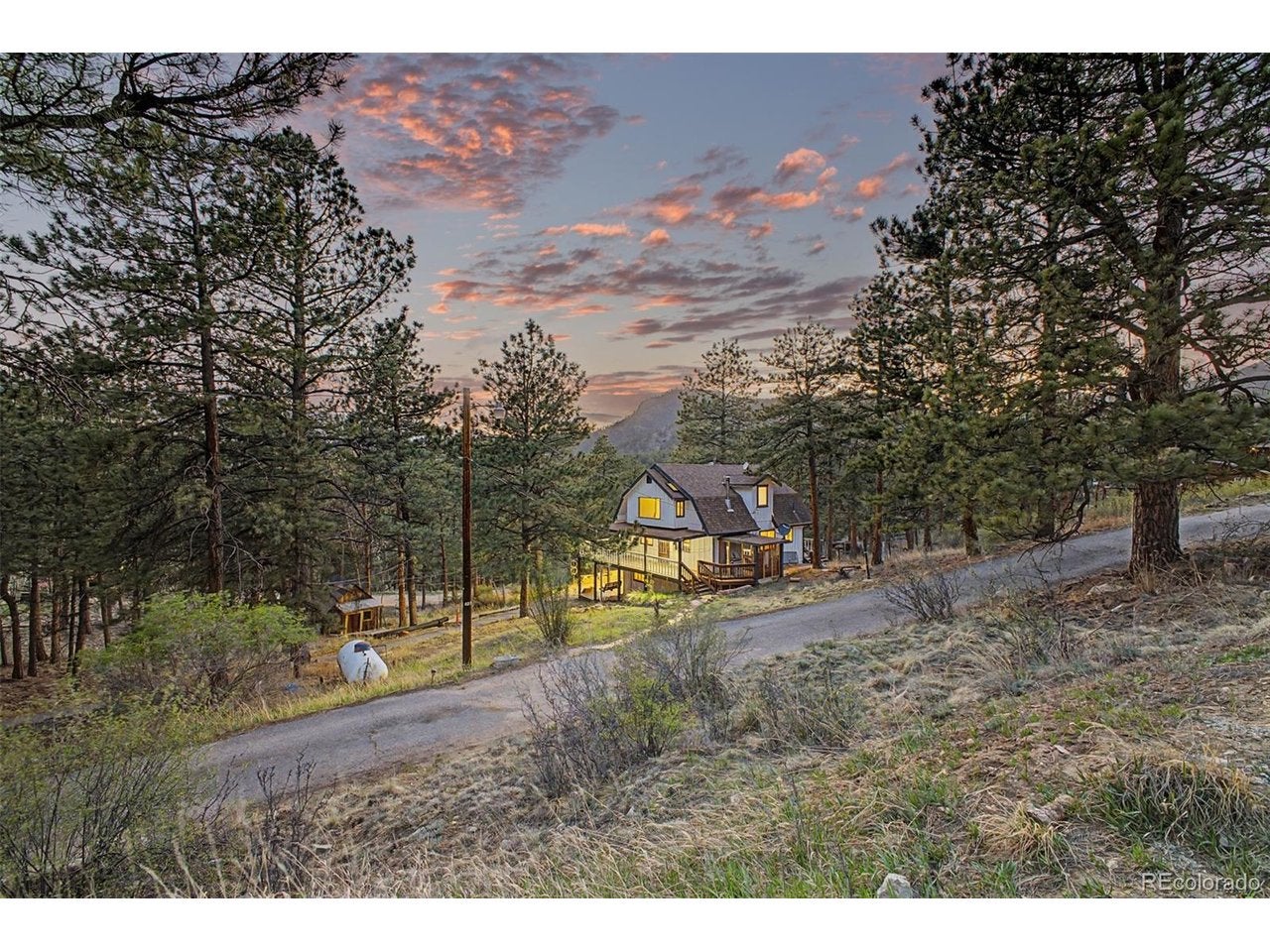 145 Bailey Dr — photo