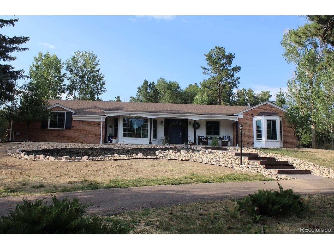 1350 Woodmoor Dr — photo