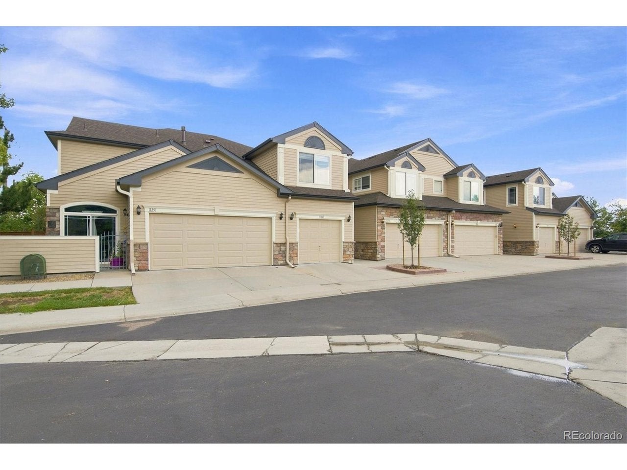 11241 W Quincy Pl — photo