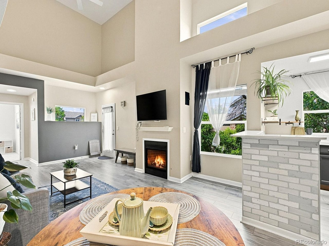 18278 E Flora Pl C — photo