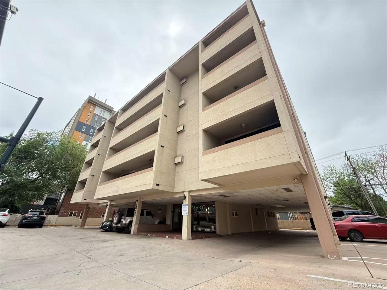 1035 Colorado Blvd 505 — photo
