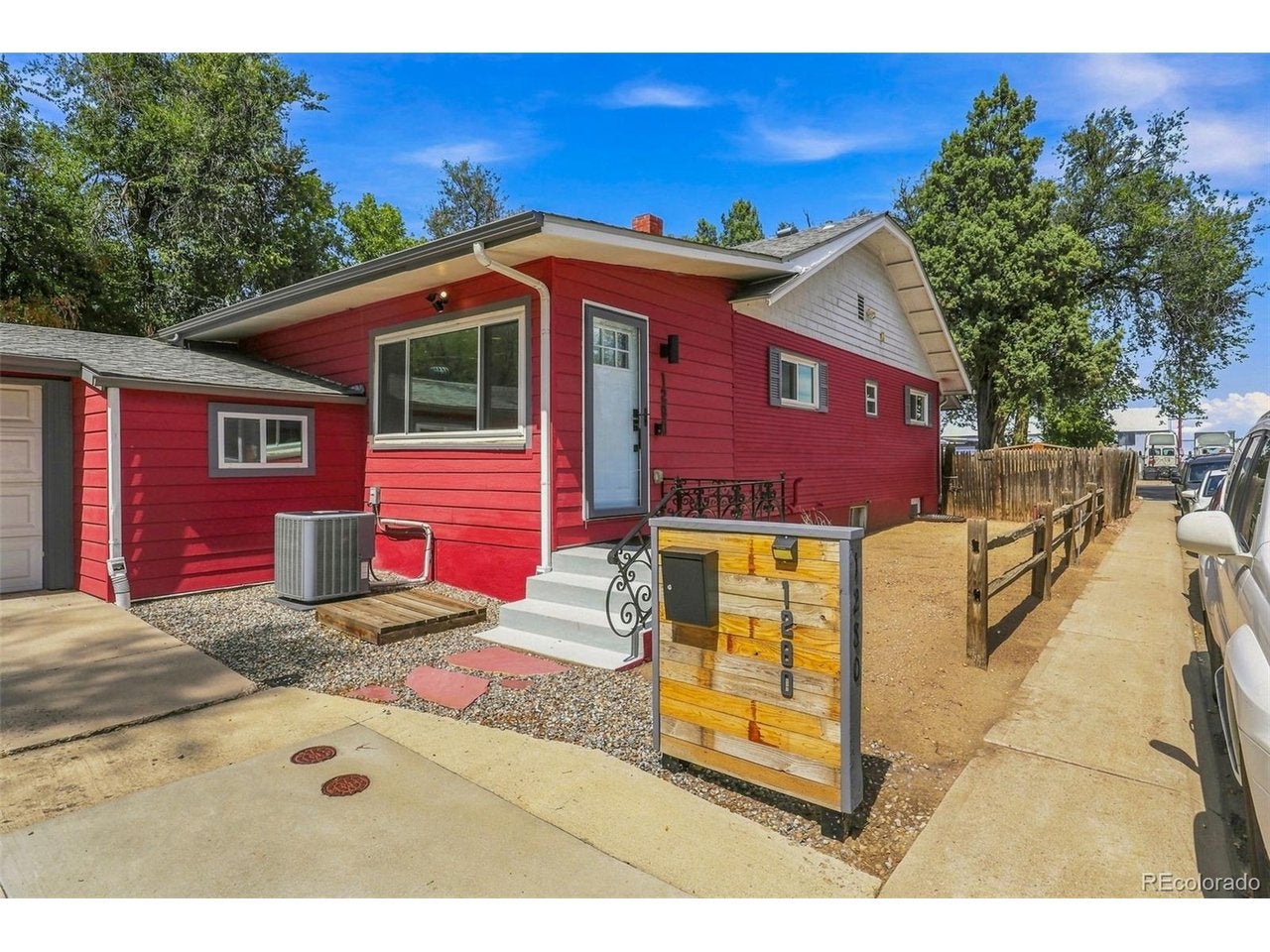 1280 W Oxford S Ave — photo