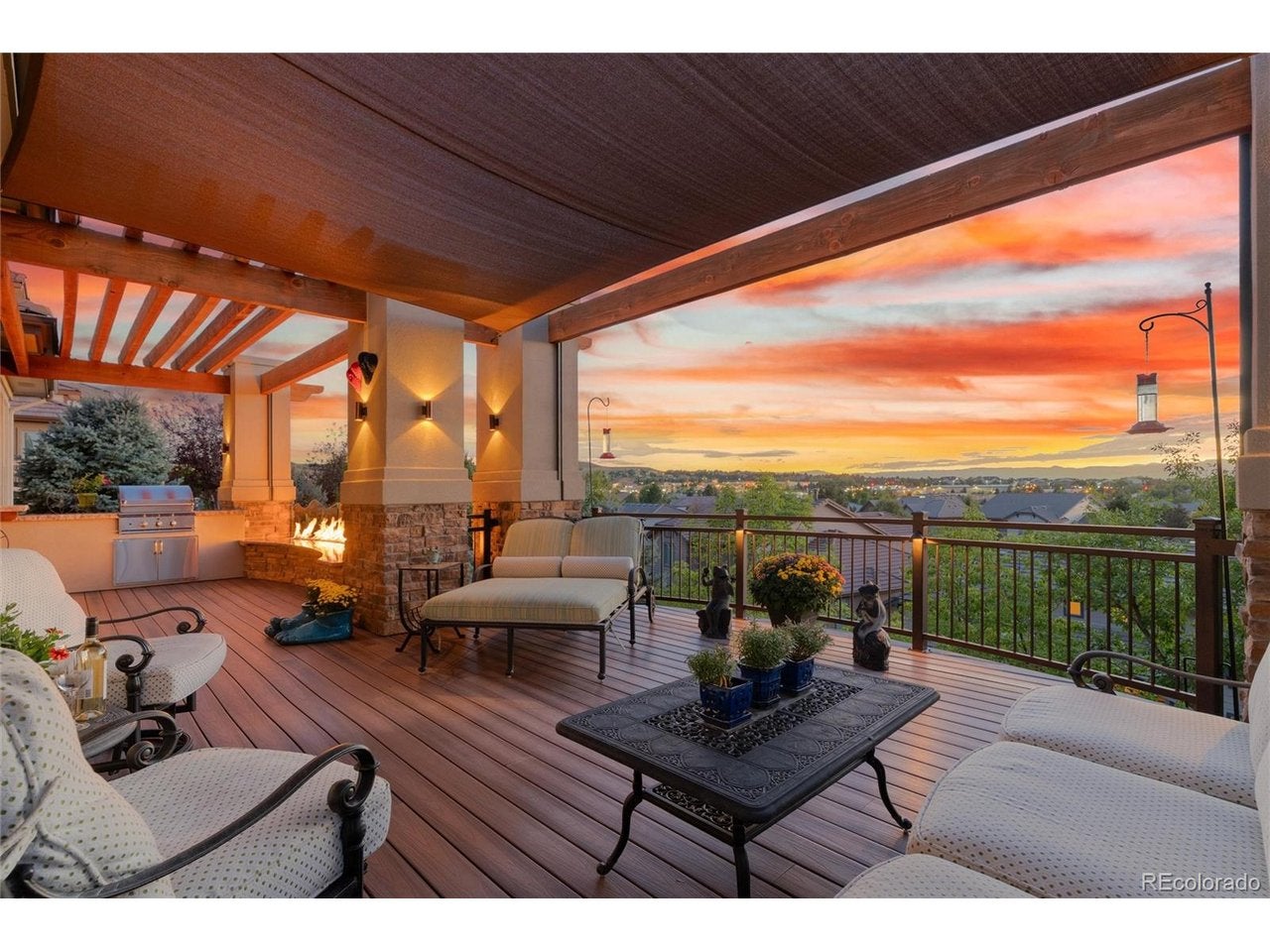 9703 Sunset Hill Cir — photo