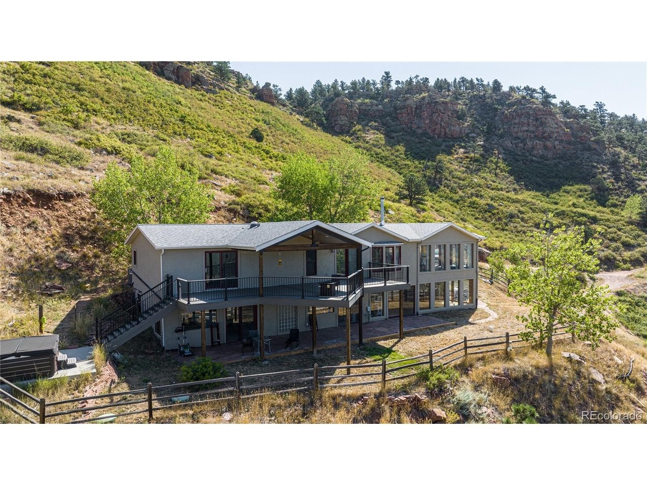 952 Steamboat Valley Rd — photo