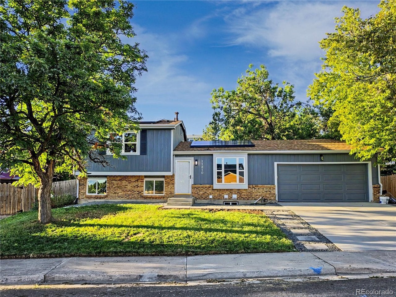 11210 W Powers Ave — photo