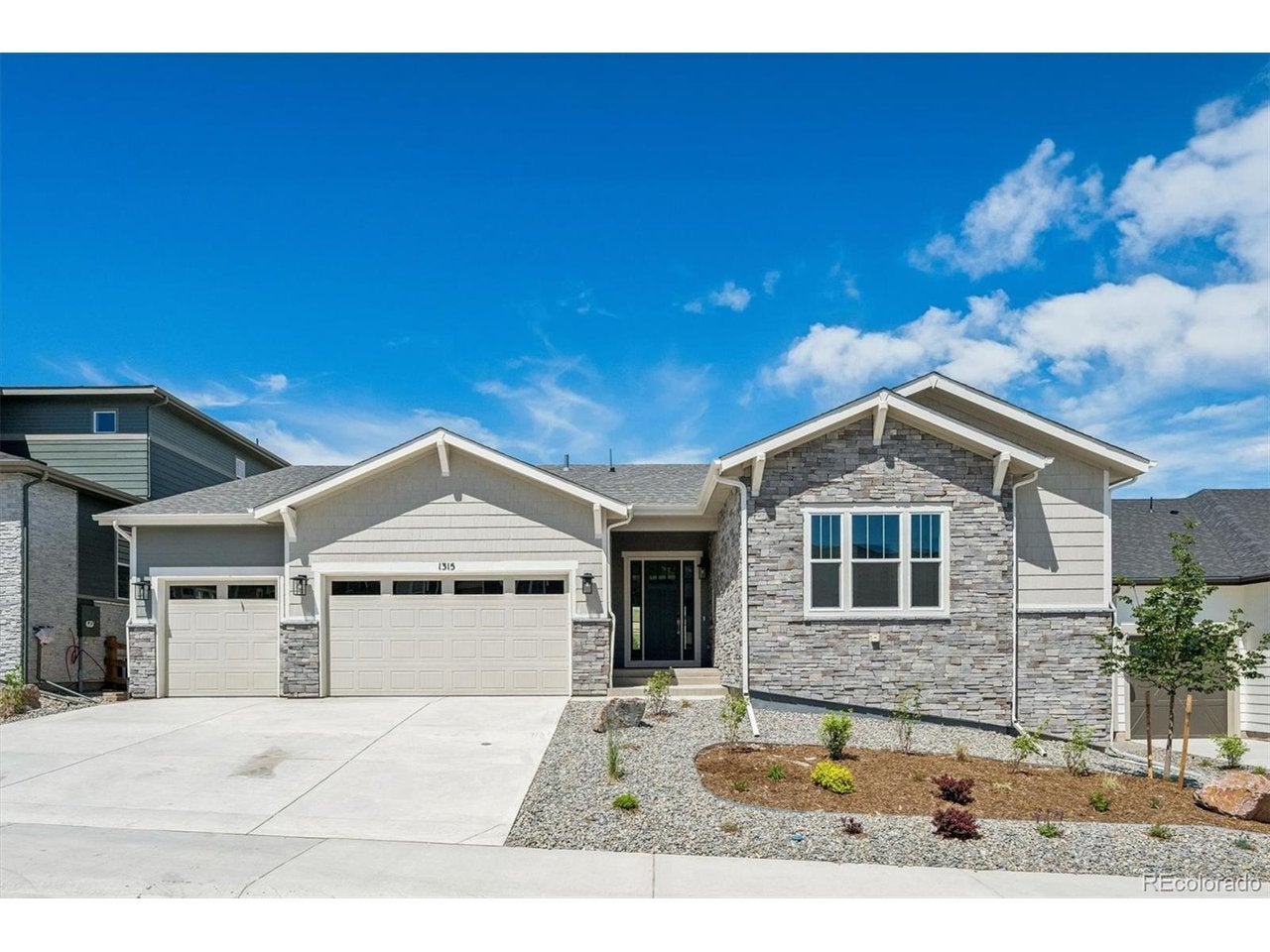 Home in Castle Rock, CO 80109 — photo 2