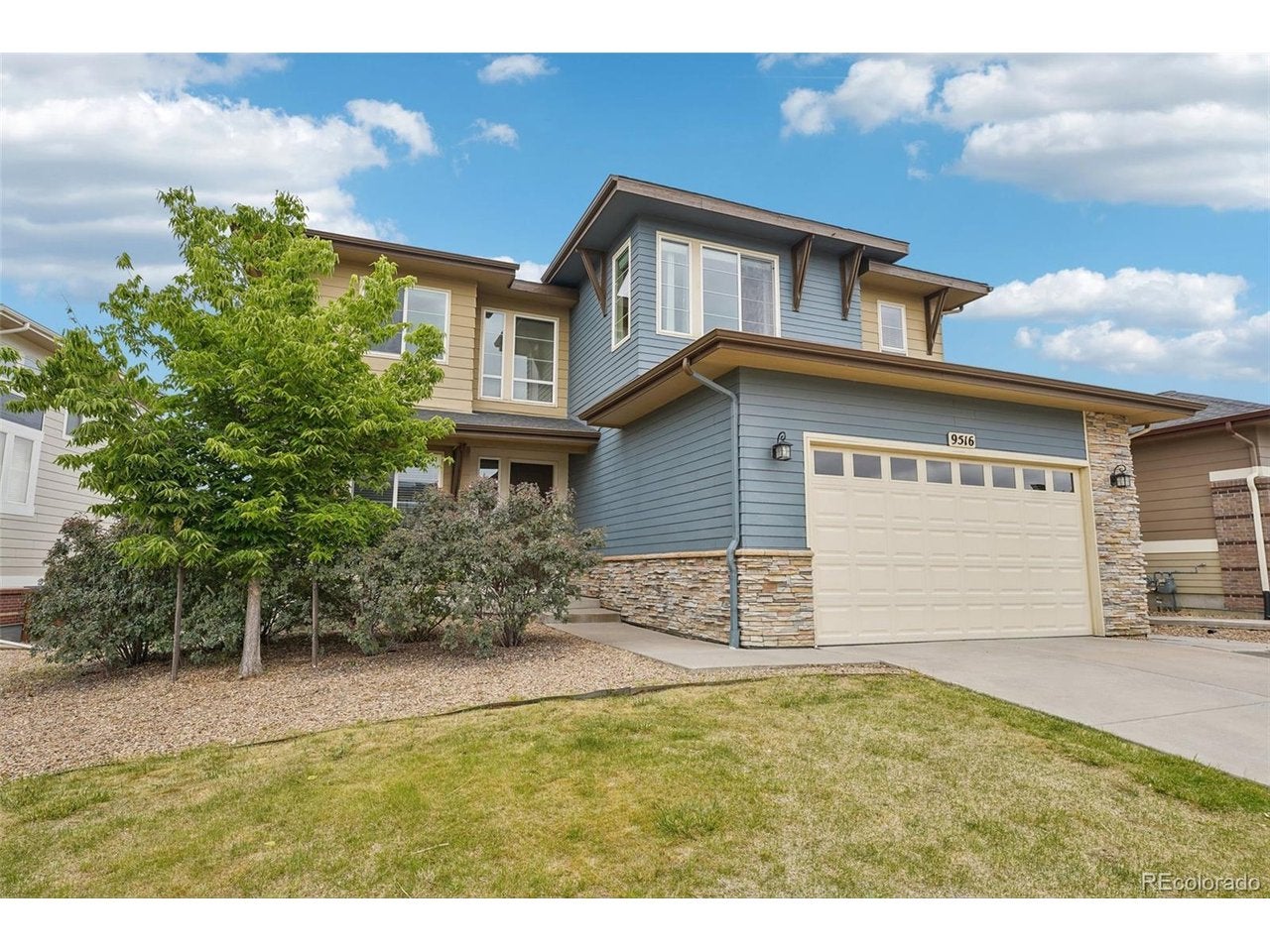 9516 Juniper Way — photo