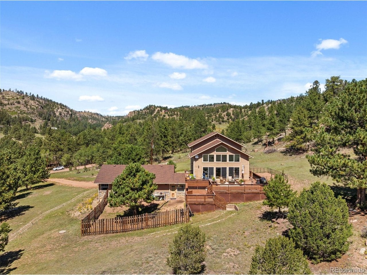 524 Spring Valley Dr — photo