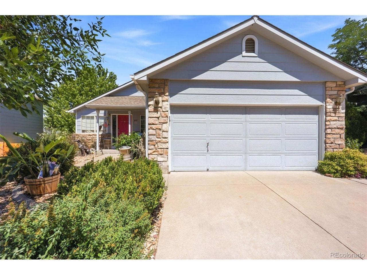 607 Branding Iron Ln — photo