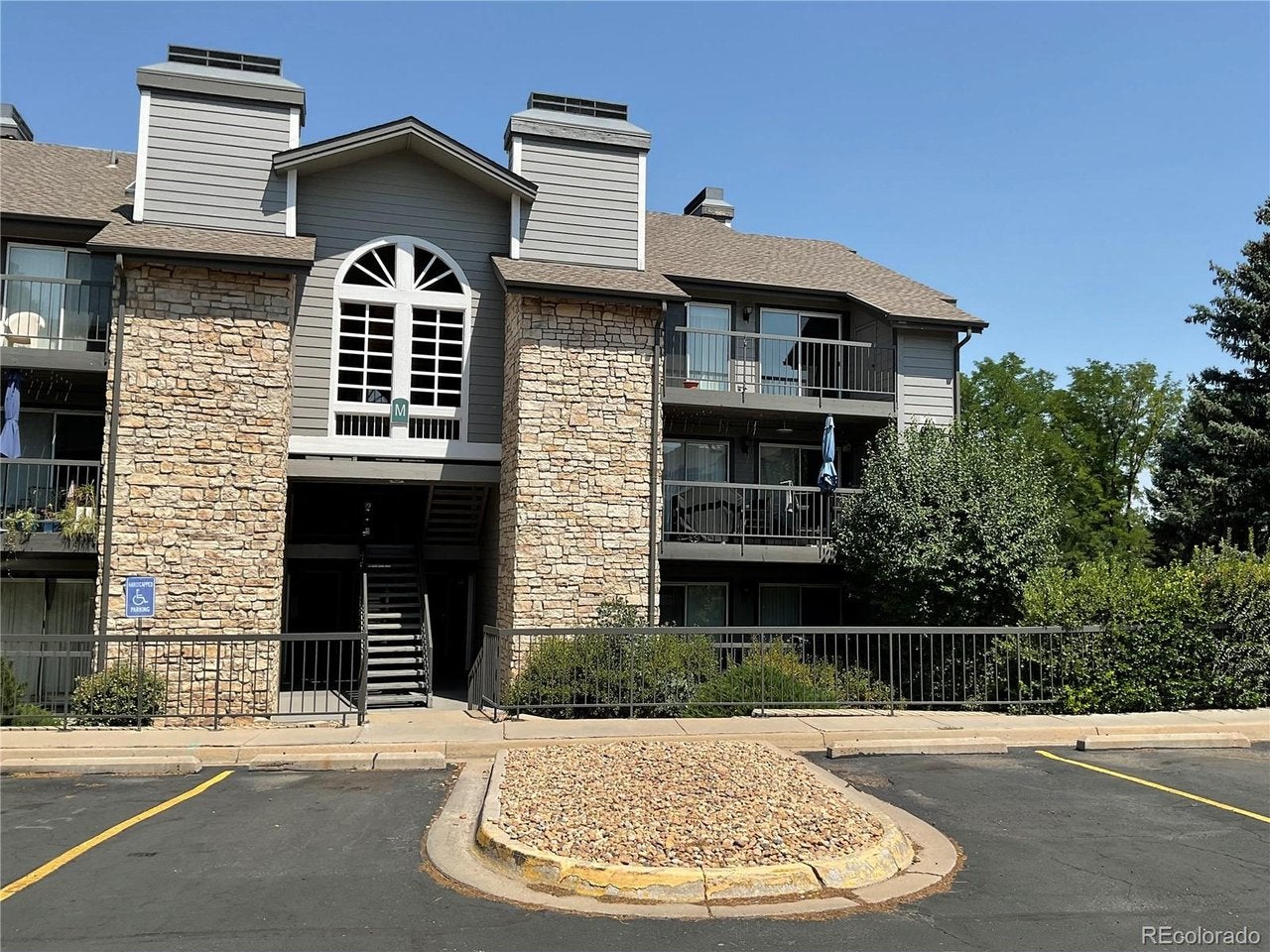 2575 S Syracuse Way M108 — photo