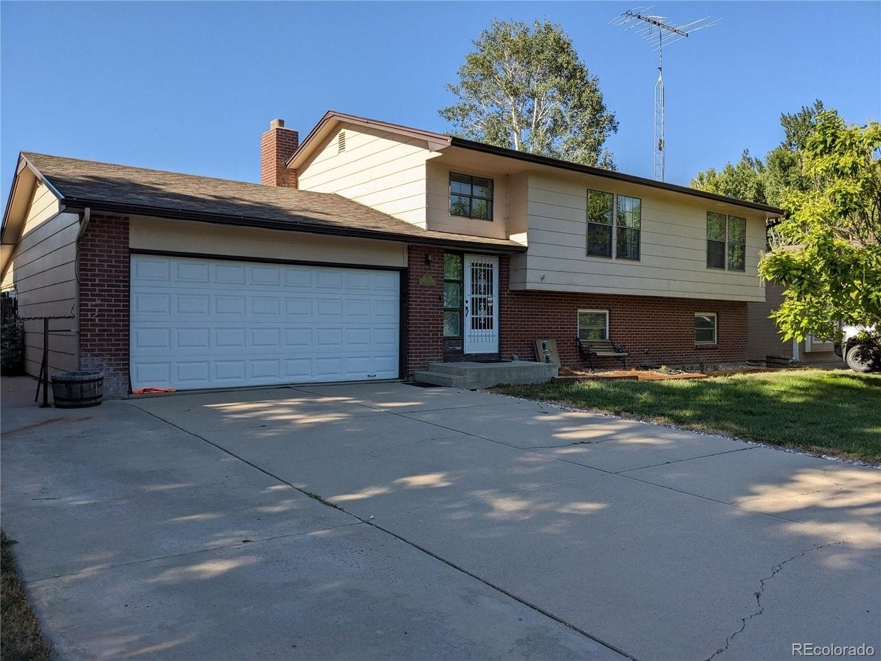 Home in Fort Morgan, CO 80701 — photo 2
